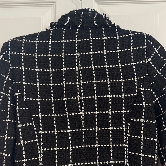 Tweed Chanel looking jacket for 1/3 the price - Picture 10 of 12